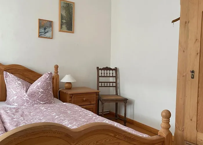 Ratstrasse Im Kyffhaeuser - Krumm & Schief 巴特弗兰肯豪森